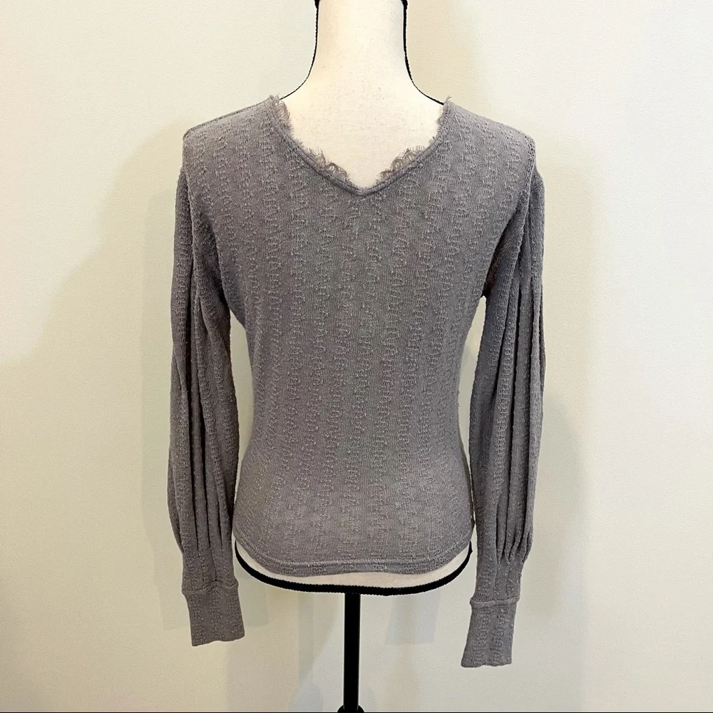 NWT Free People Sugar Mist V-Neck Top - Size XS - Picture 2 of 4